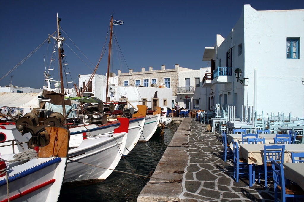 Paros